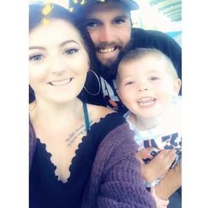 Meet your Posher, Corey